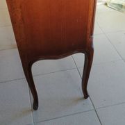 Commode style Louis XVI