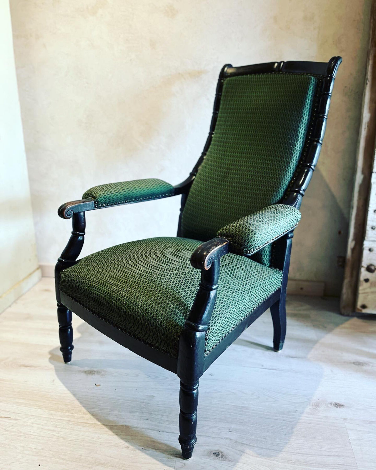 Antique Louis Philippe armchair from the 19th century