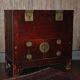 Chinese antique sideboard with 2 doors, 2 compartments.