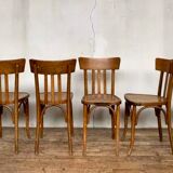 Série de 6 anciennes chaises bistrot en bois clair