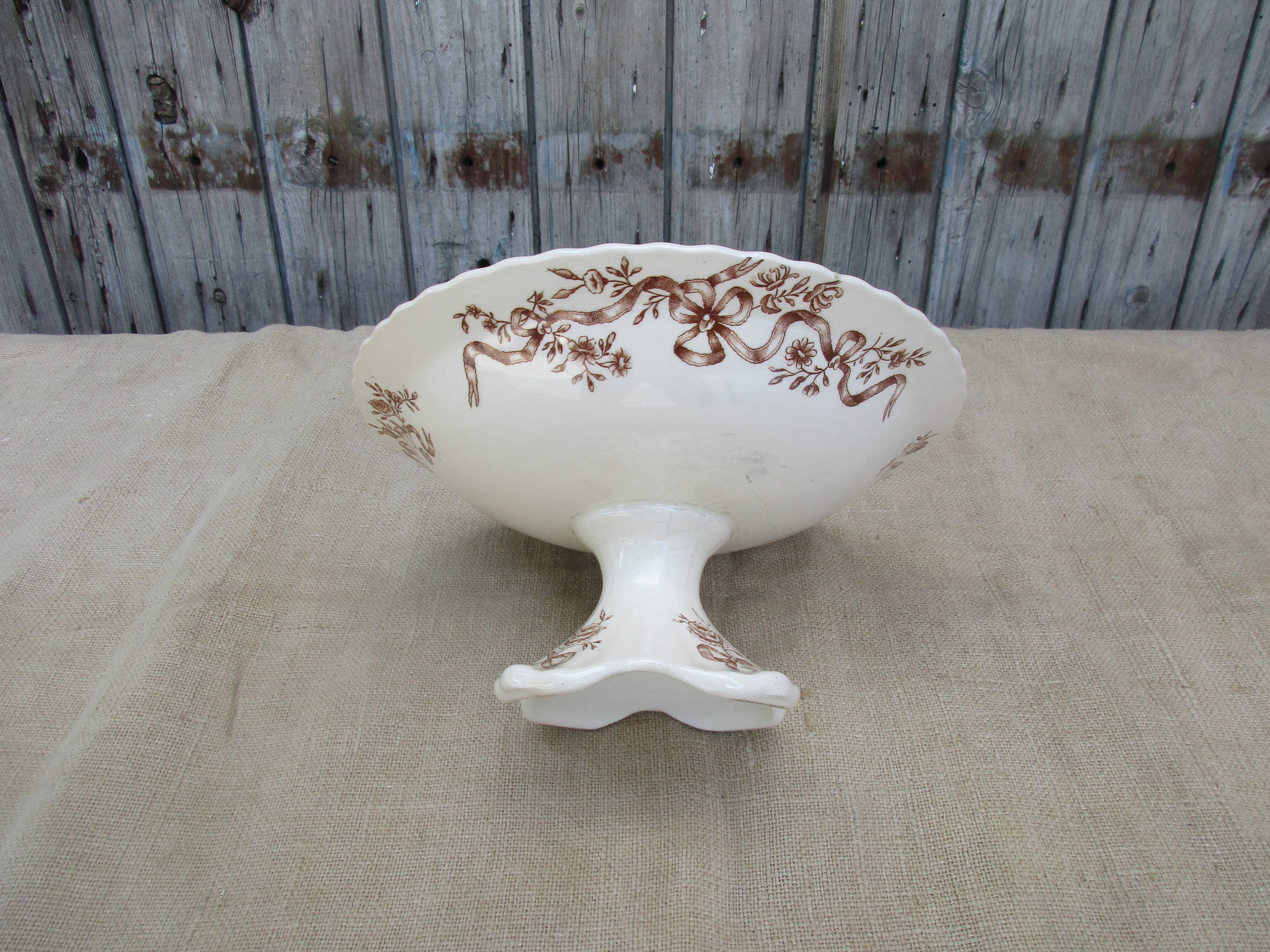 Longchamp compotier with floral ribbon decor