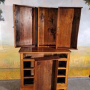 Petite commode Louis Philippe en noyer