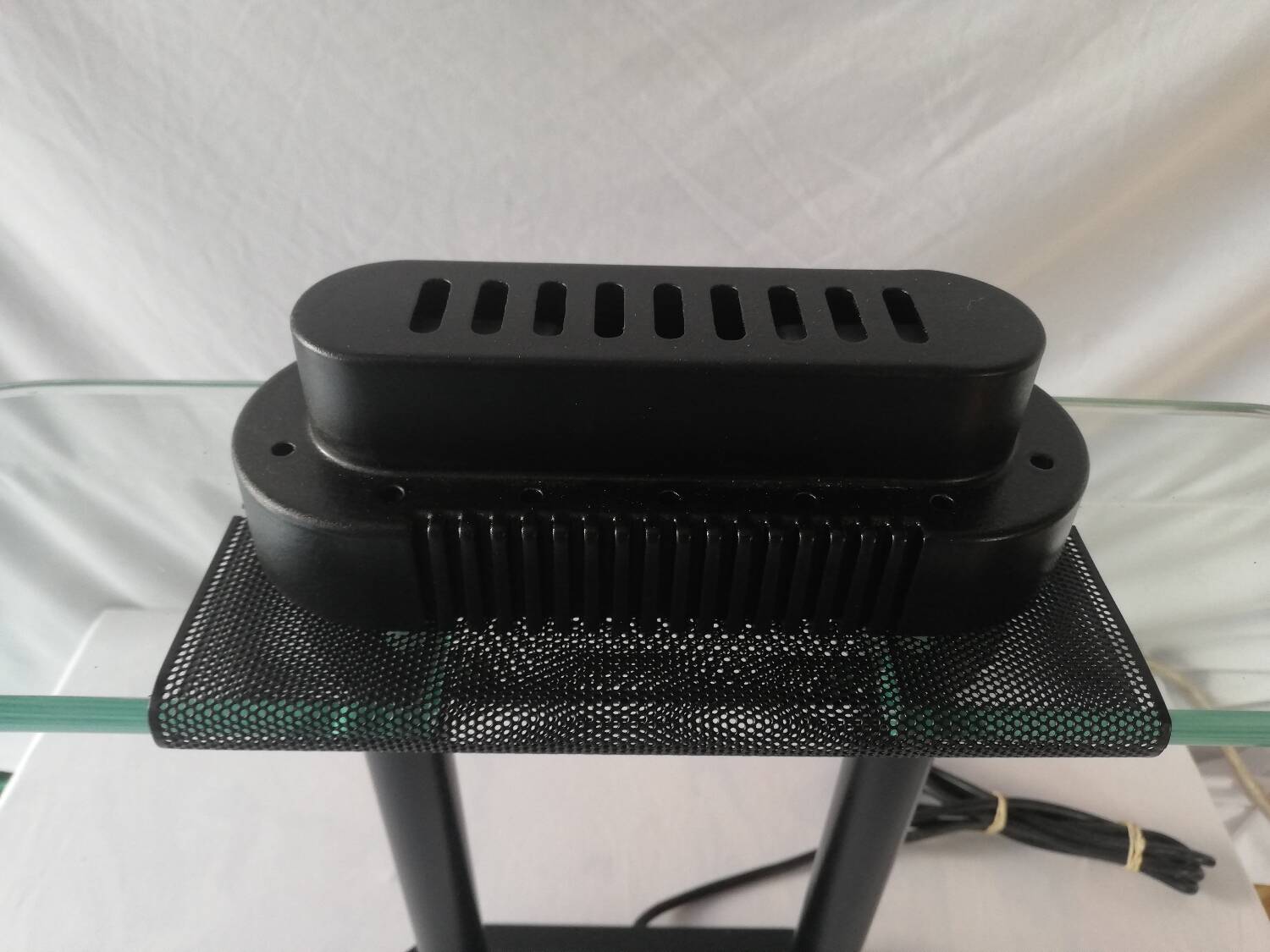 Robert Sonneman lamp