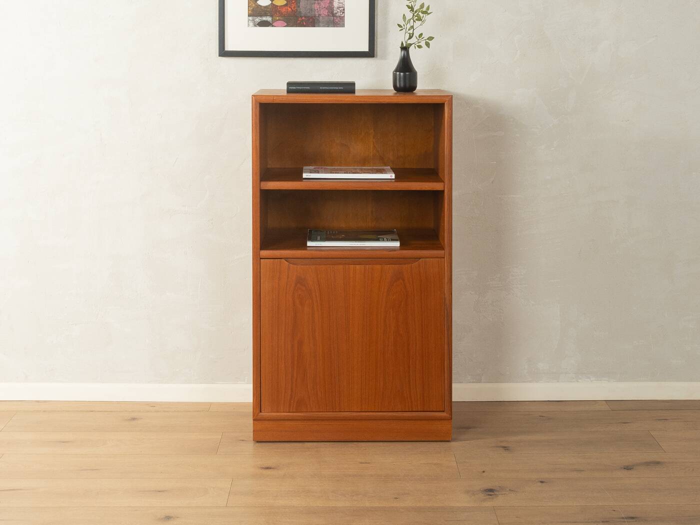 Classic chest of drawers from the 1960s, teak veneer