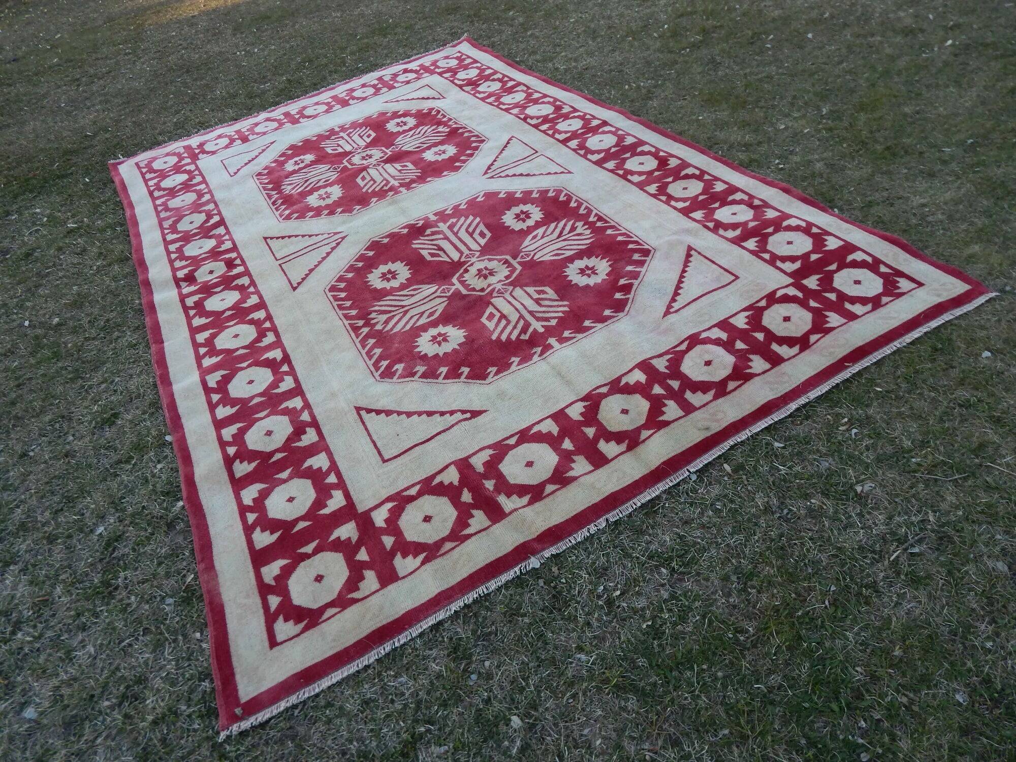 Vintage Turkish rug handmade 199x310 cm