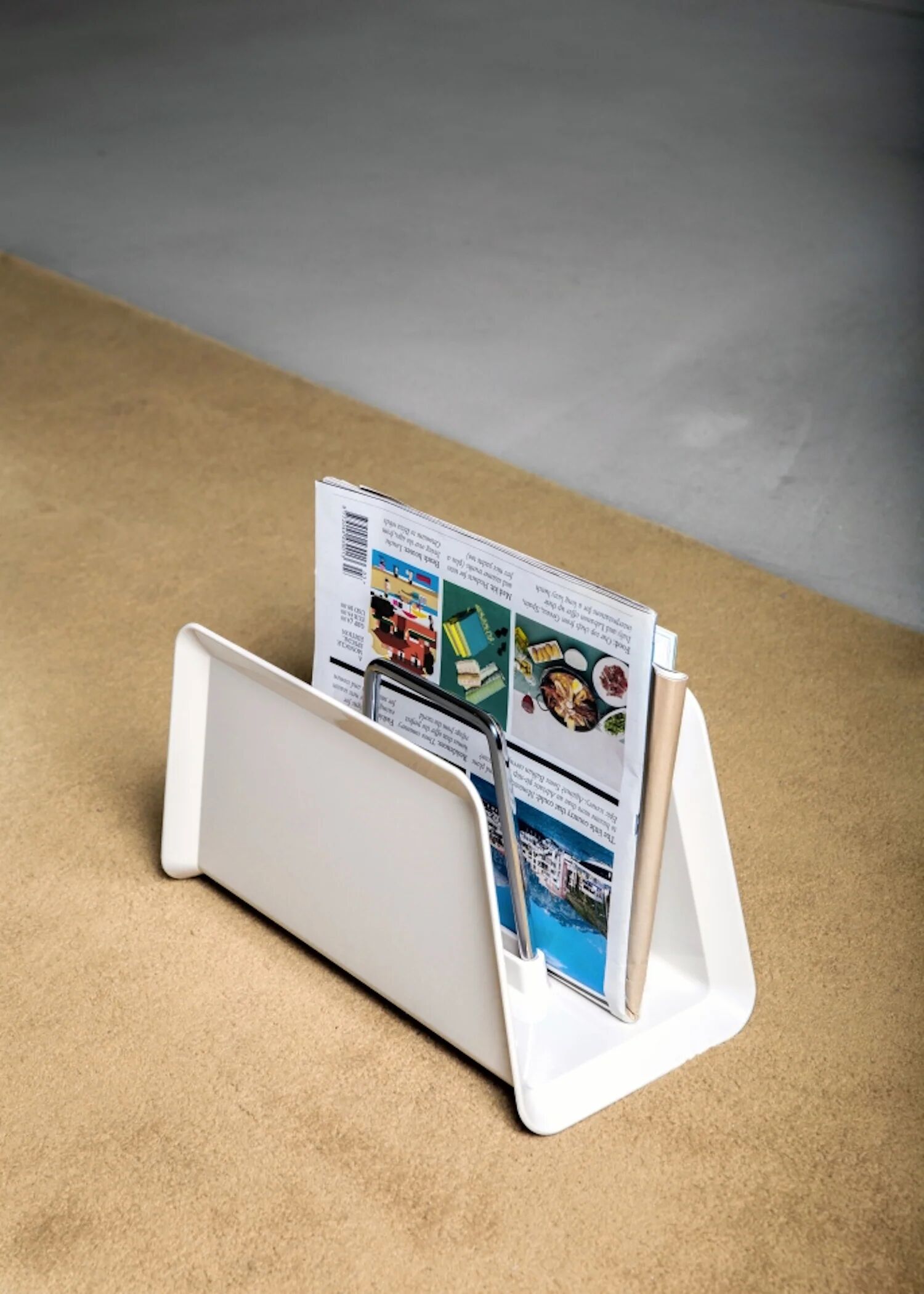 Designer magazine rack