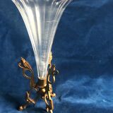 Vase cornet en cristal et bronze XIX eme