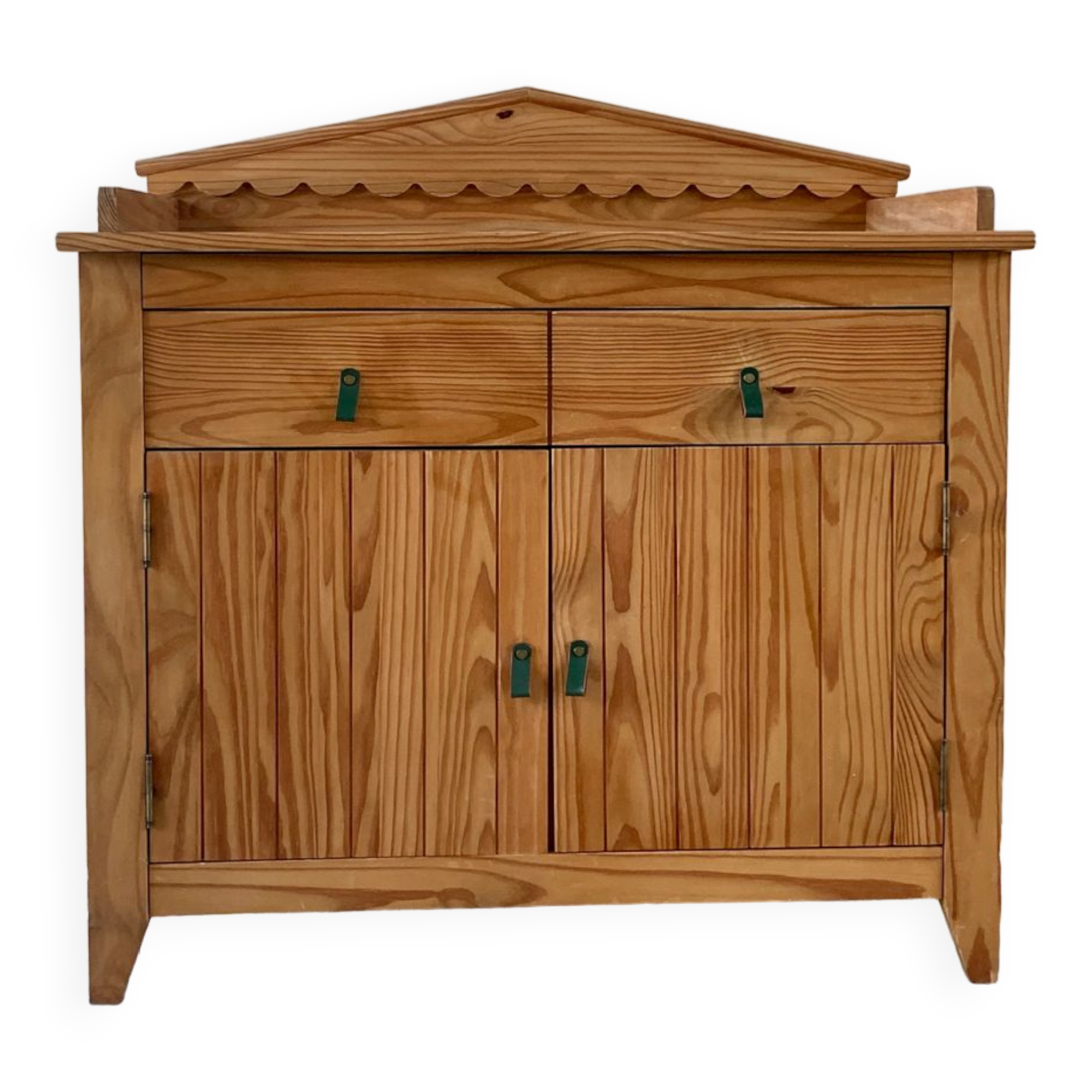 Vintage commode pour chambre de bébé