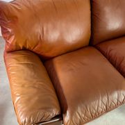 Old 2-seater leather and walnut sofa design 70s Mobil Girgi Mario Marenco vintage Italy