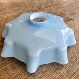 Blue opaline suspension