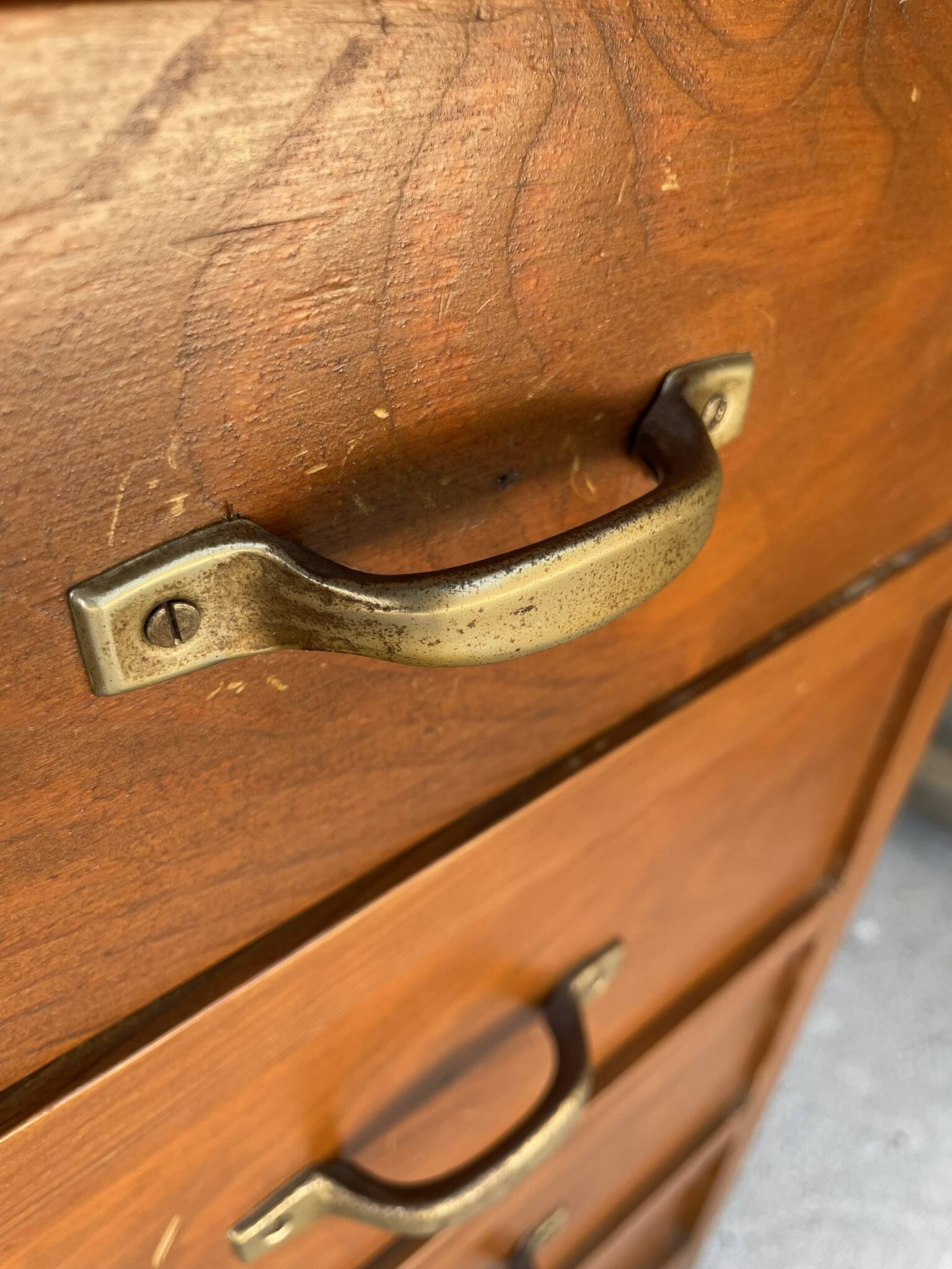 Vintage Desk 1960 / 1970 in Wood with 5 Drawers