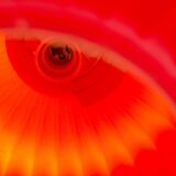 Lustre brutaliste en verre opalin de Karel Wolf pour Osvětlovací sklo, années 1970