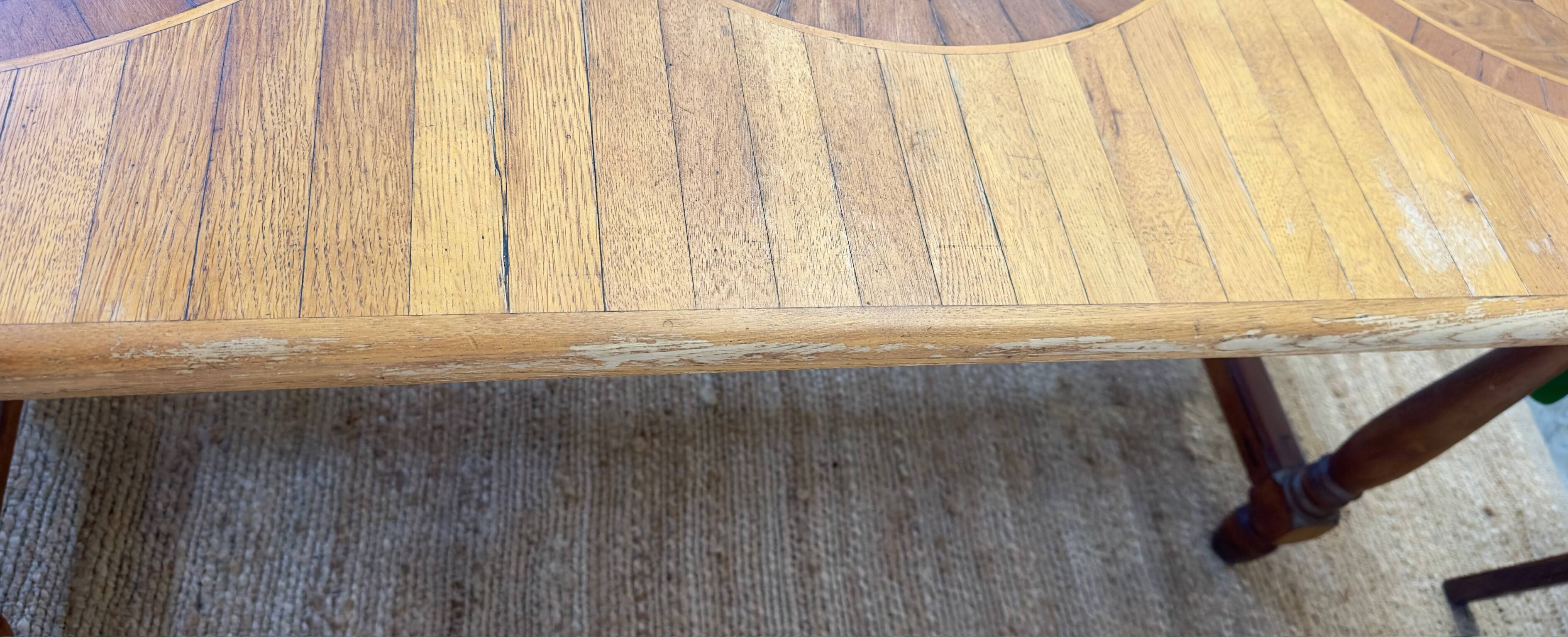 Large marquetry wooden dining table – Top with rosette decoration