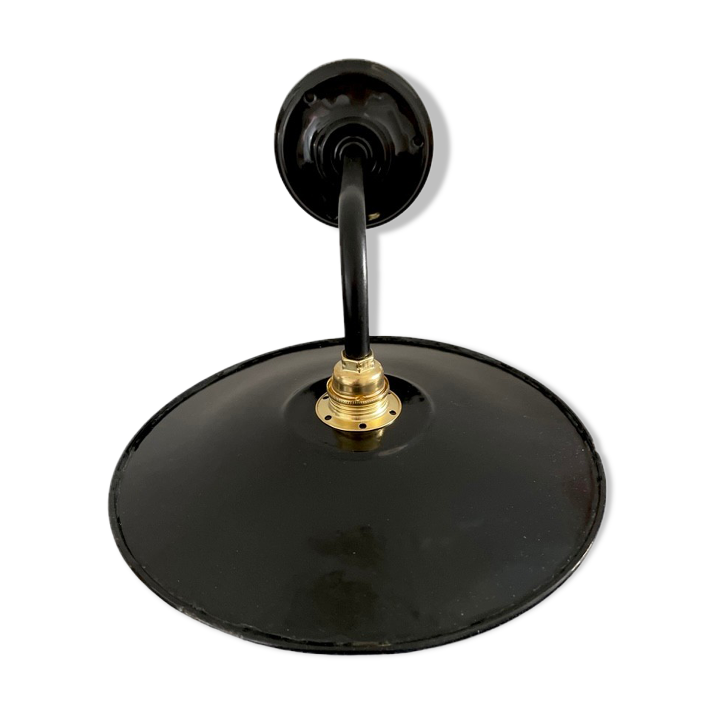 Vintage wall lamp in black enamelled sheet metal electrified to nine