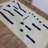 Handmade Moroccan rug 250cm x 150cm