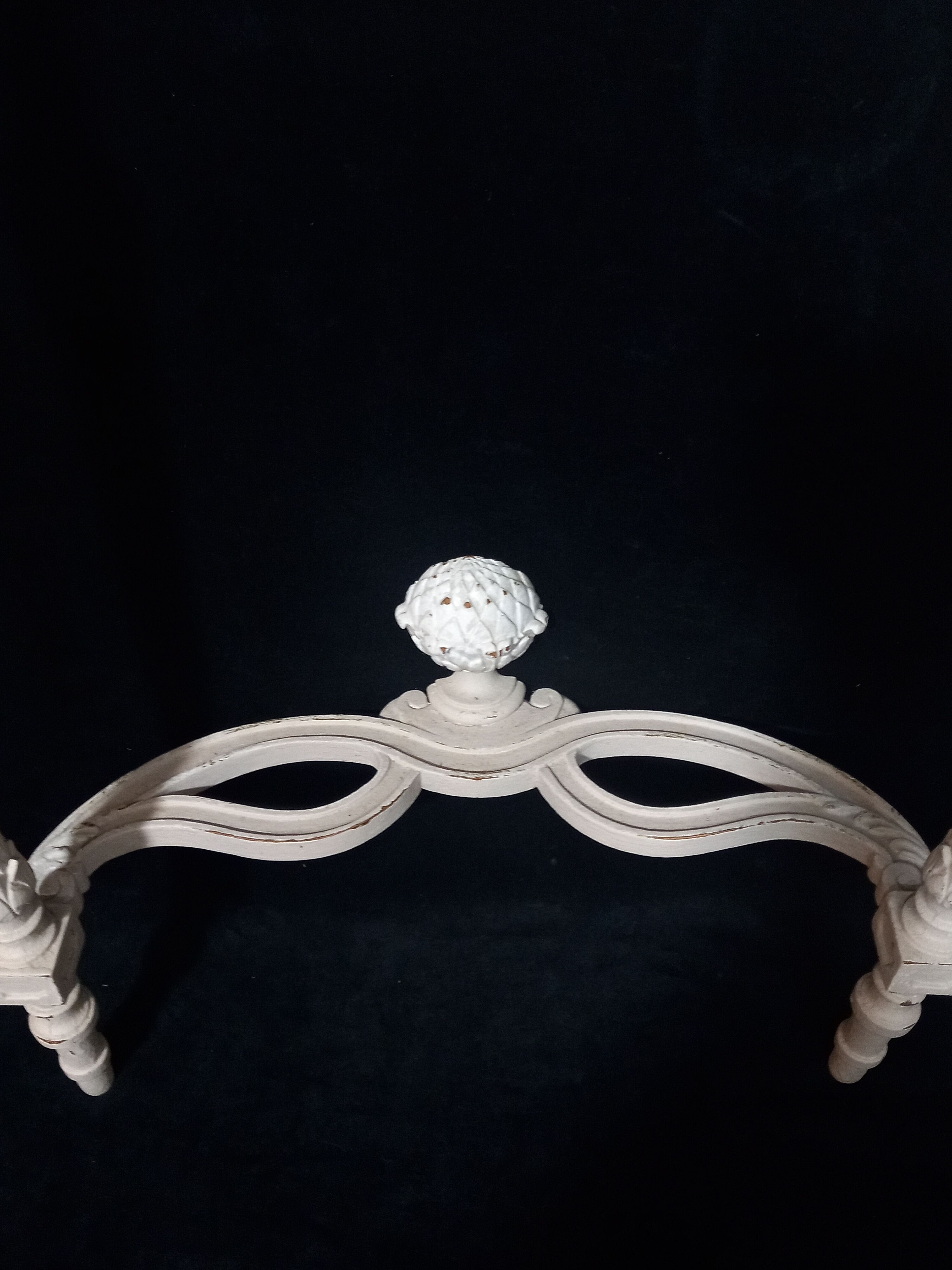 White wall lamp console Louis XVI style with pink marble top