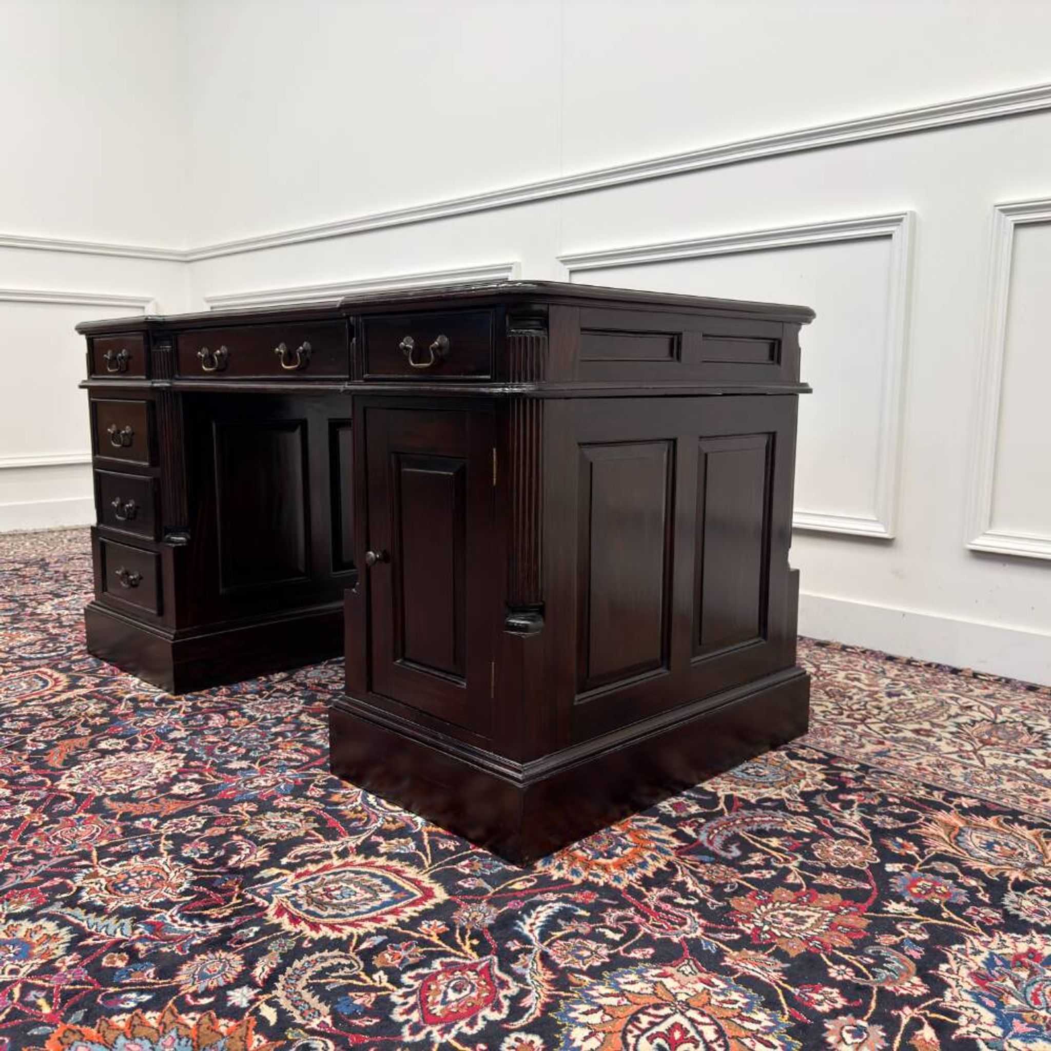 Classic English Desk Green Leather Inlay