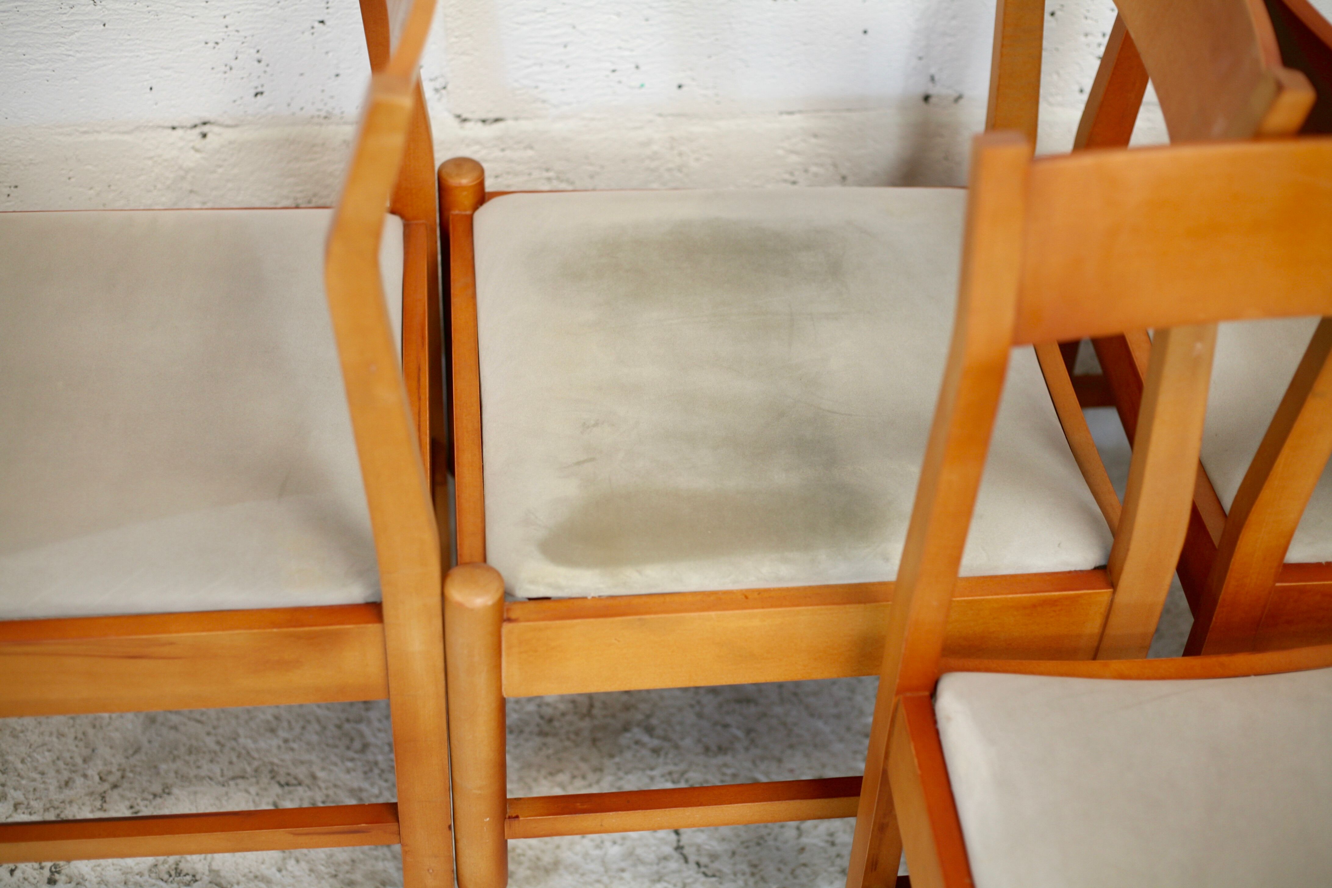 5 wooden chairs tapered base, circa 1975.