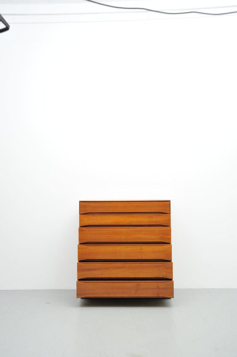 Danish teak chest of drawers by Dyrlund, 1970s