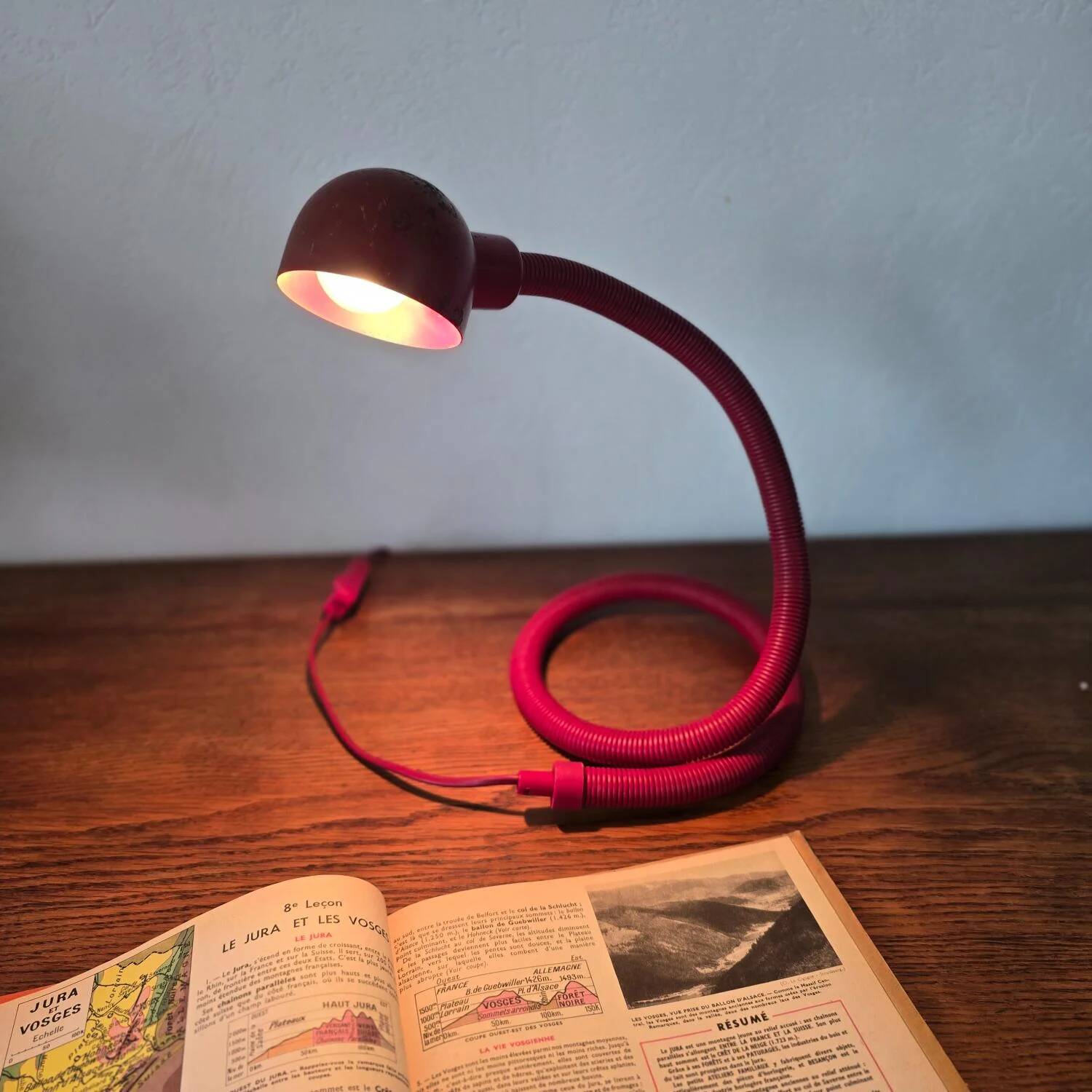 Lampe Serpent rouge "Hebi", années 70