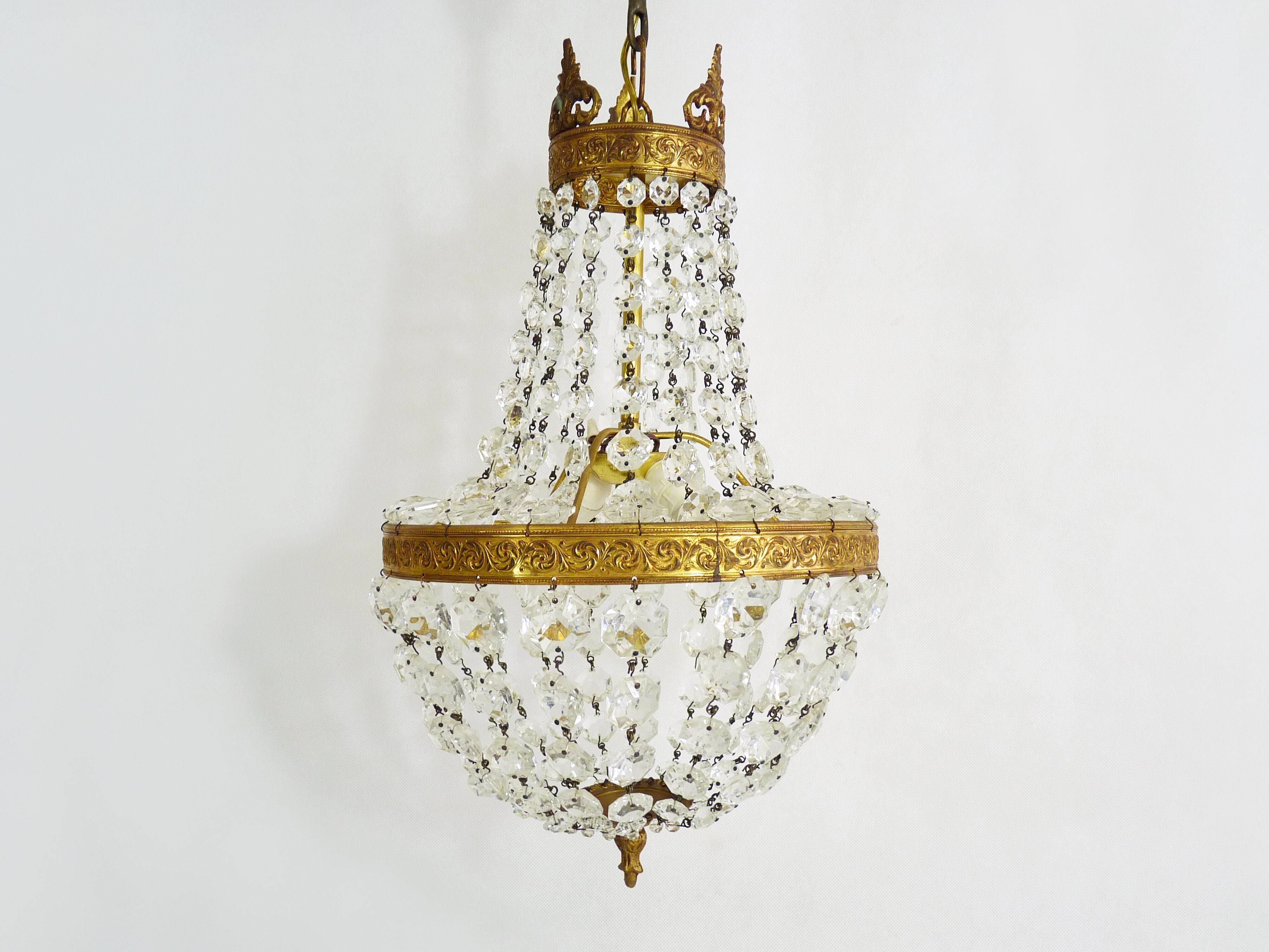 Former 2-light bronze hot air balloon chandelier, glass stamps. Year 50