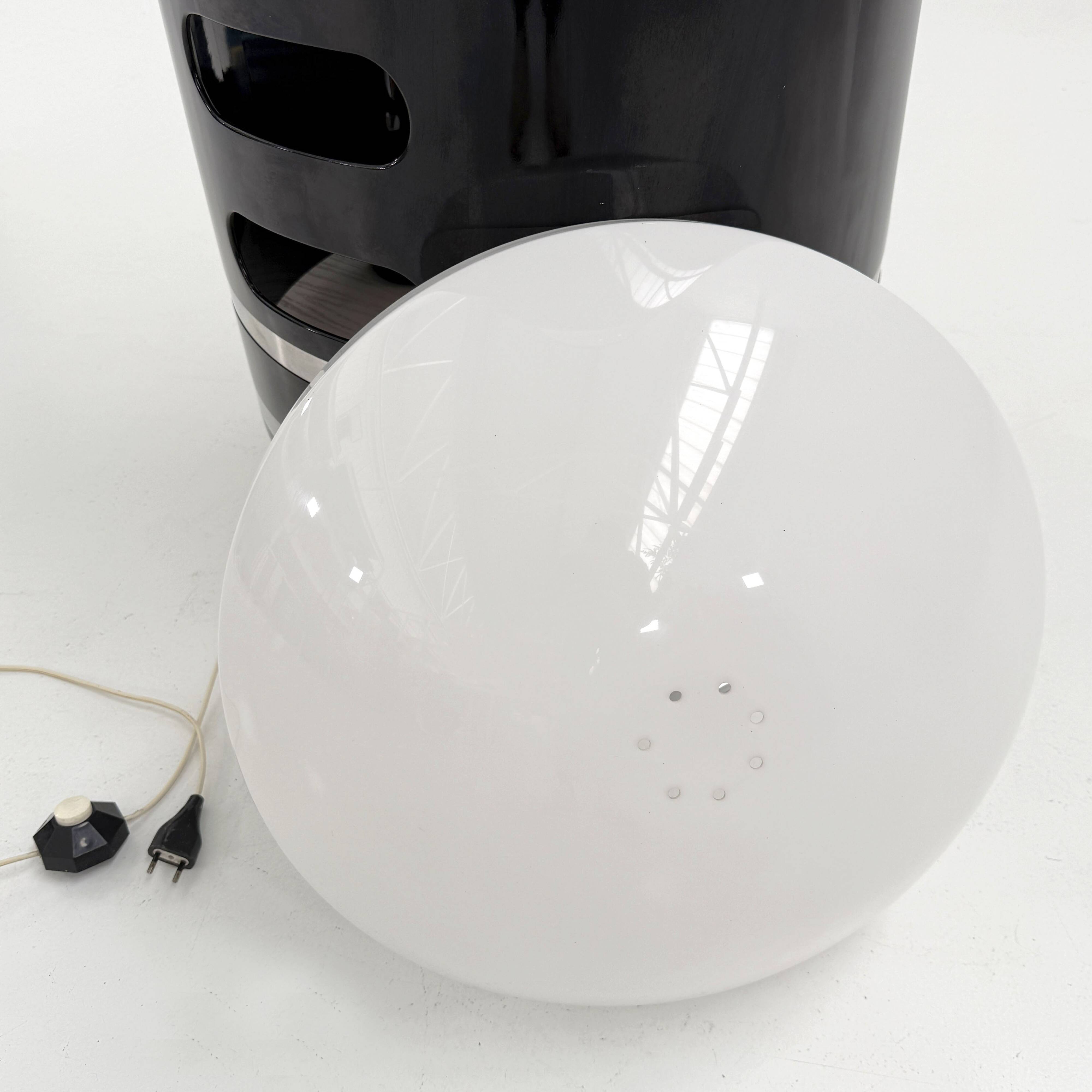 Bar Cabinet Pivotant avec Lampe Intégrée, 1960