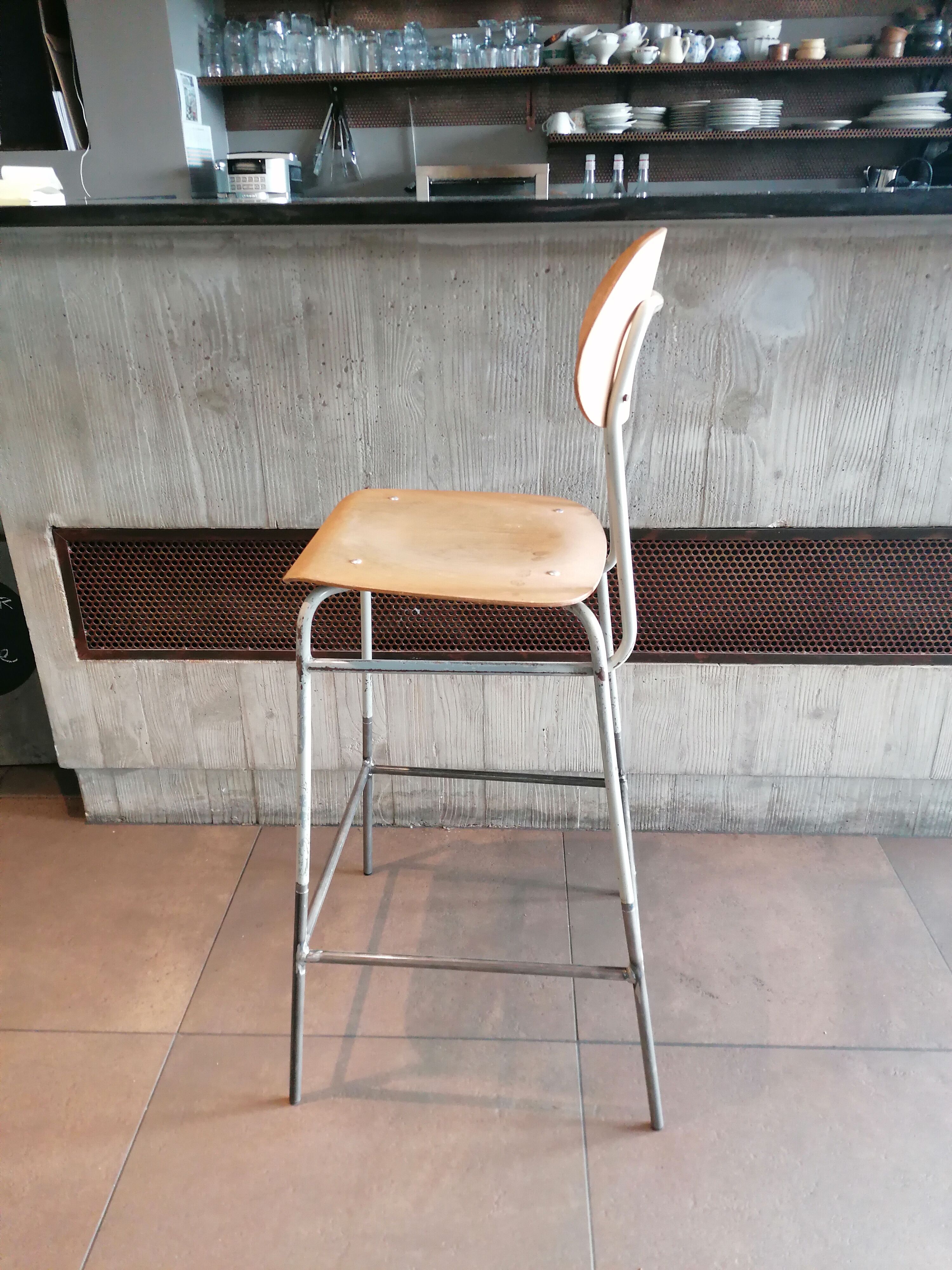 Set of 4 bar stools