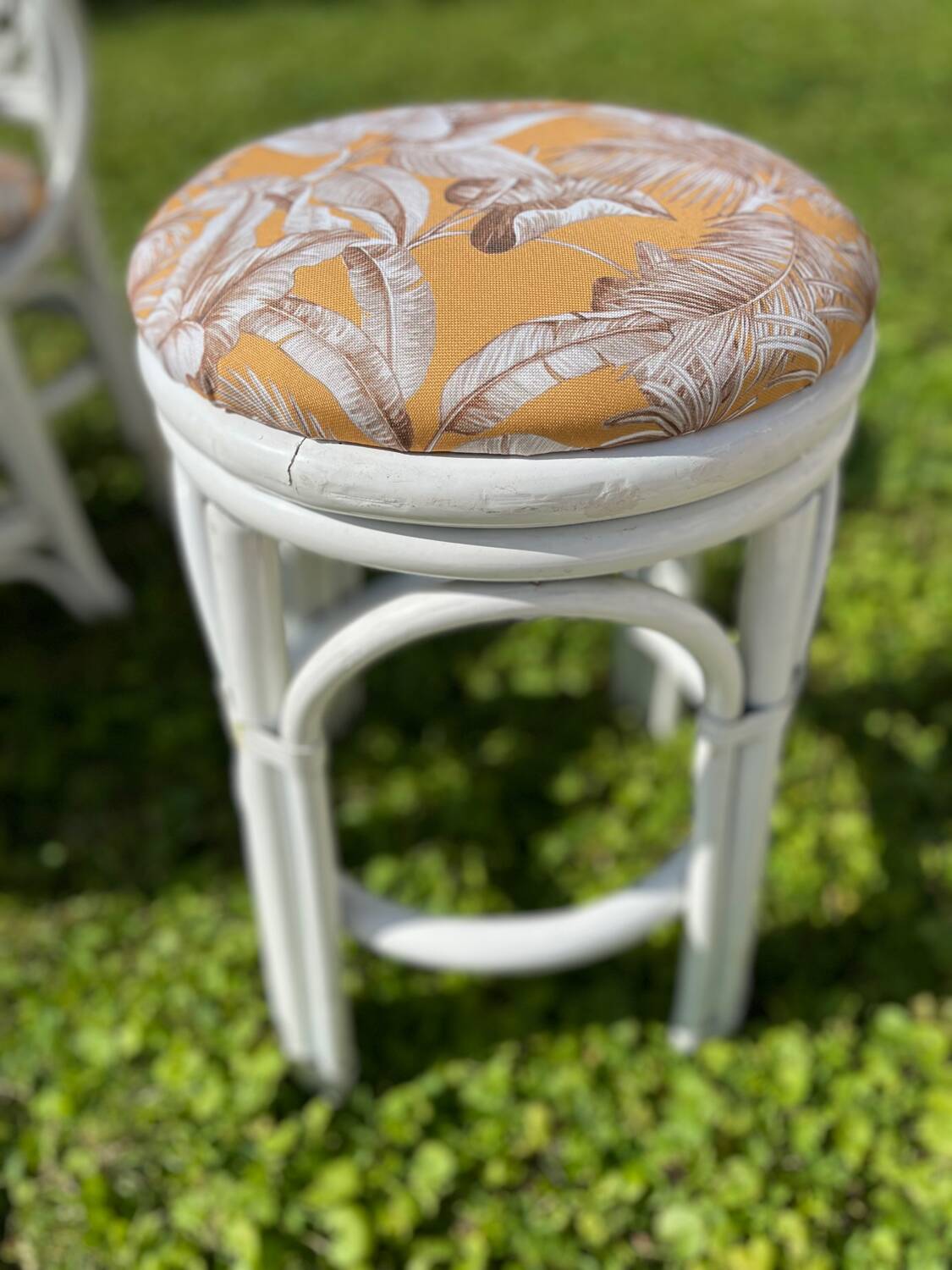 Vintage White Rattan/Bamboo Garden Furniture Set with 2 Chairs and a Stool