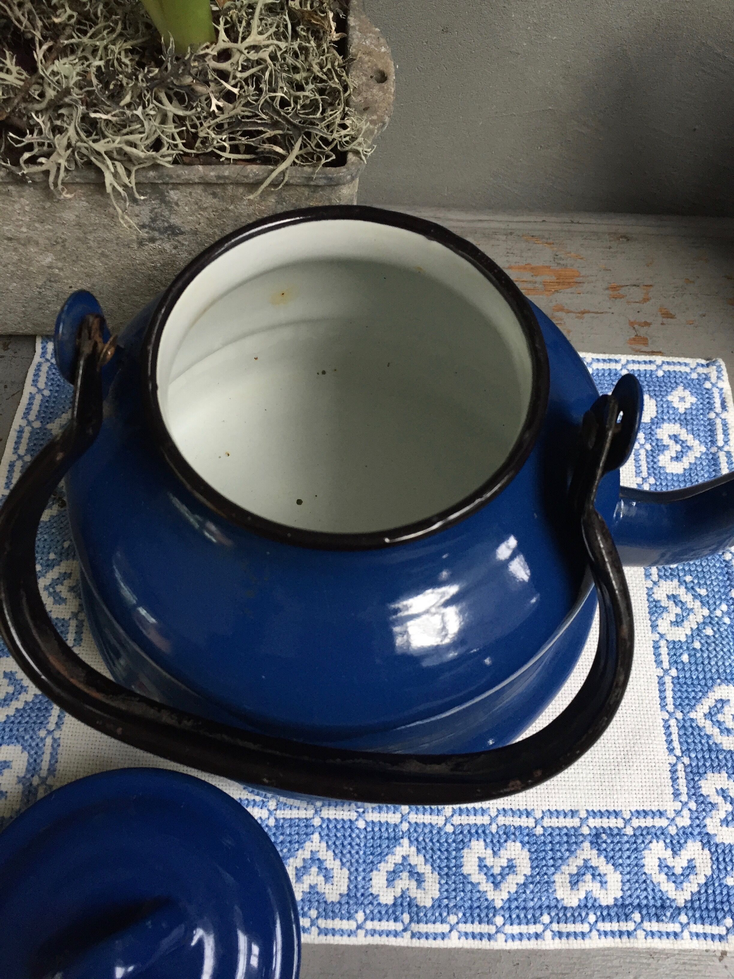 Vintage blue enamelled kettle