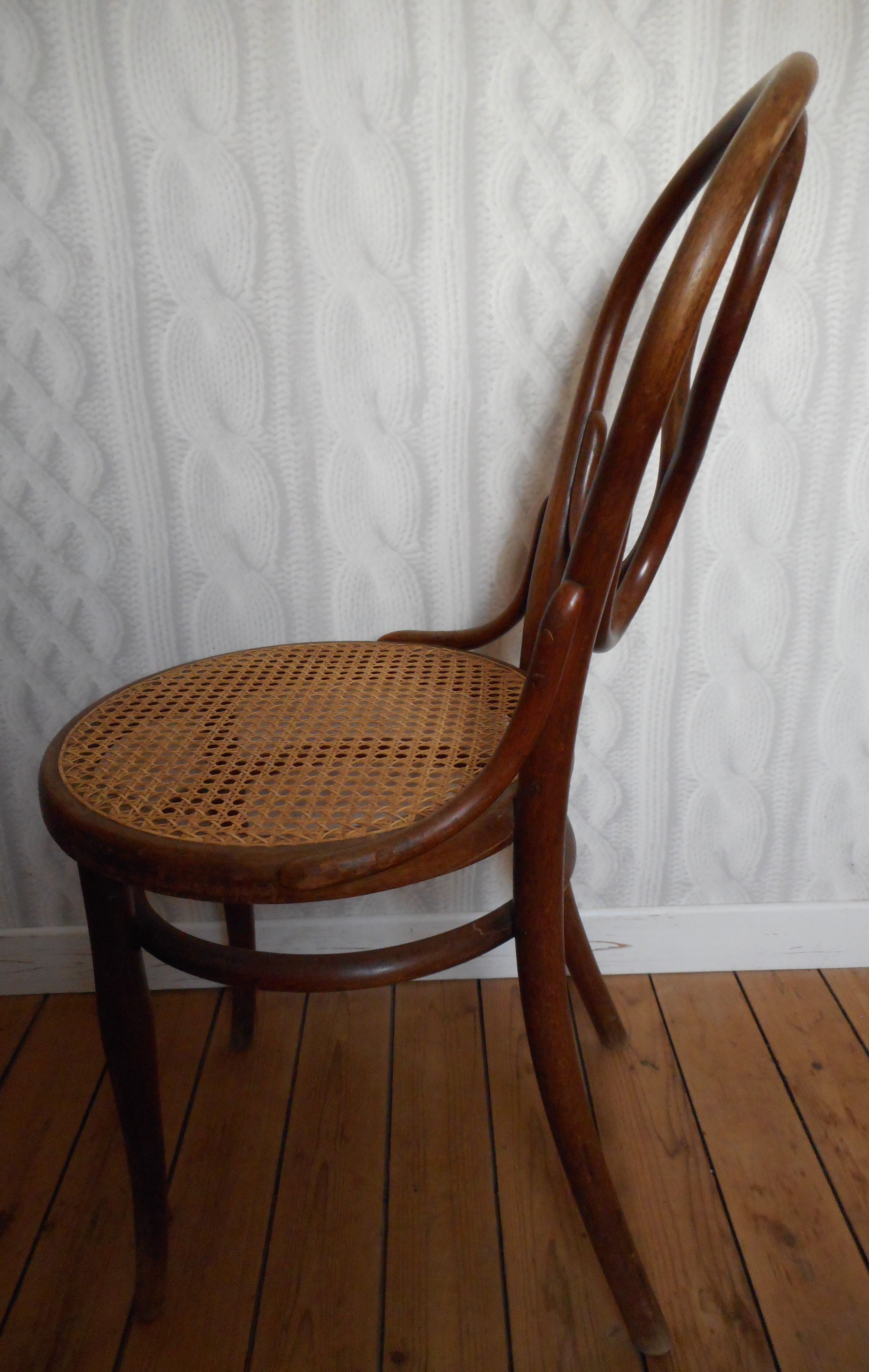 Chair 'omega' Thonet no.20