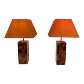 Paire de Lampes en Plexiglas Imitant l’Écaille de Tortue, Travail Français,