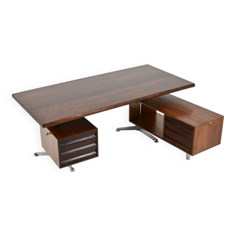 Desk design by Osvaldo Borsani for Tecno, 1960s