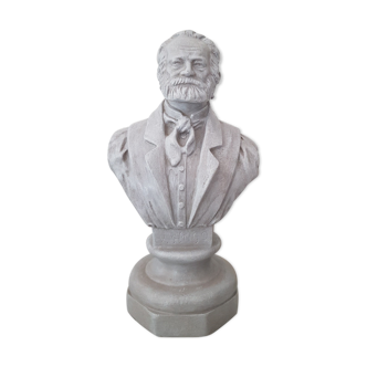 Bust Victor Hugo