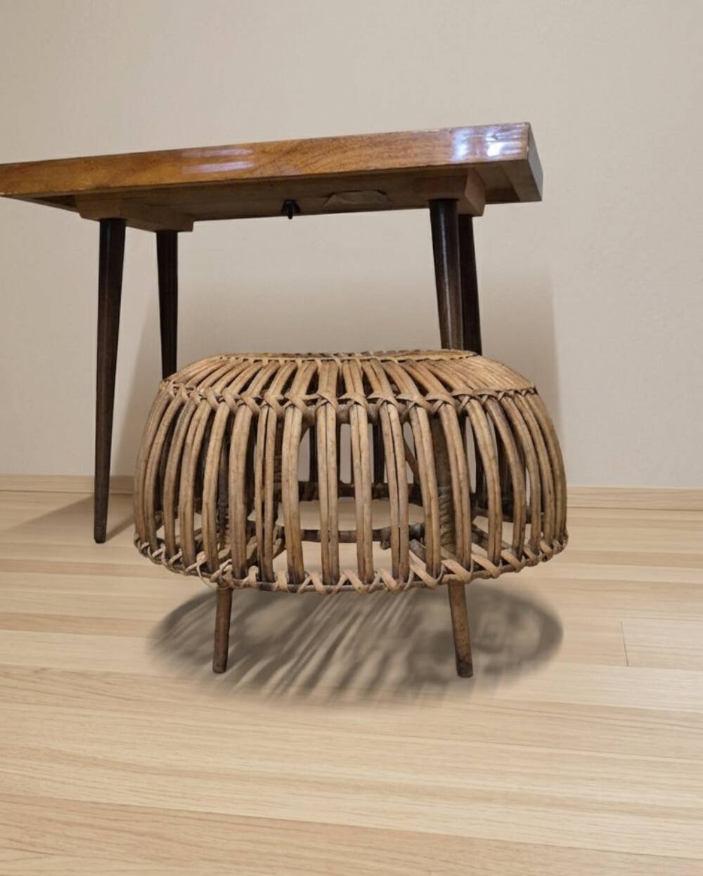 Mid-century woven rattan ottoman by Franco Albini, 1950s, Italy, 50 × 50 × 30 cm