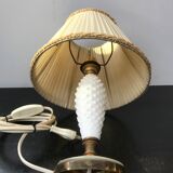 Lampe corps laiton & verre opaline blanc  abat-jour  vintage