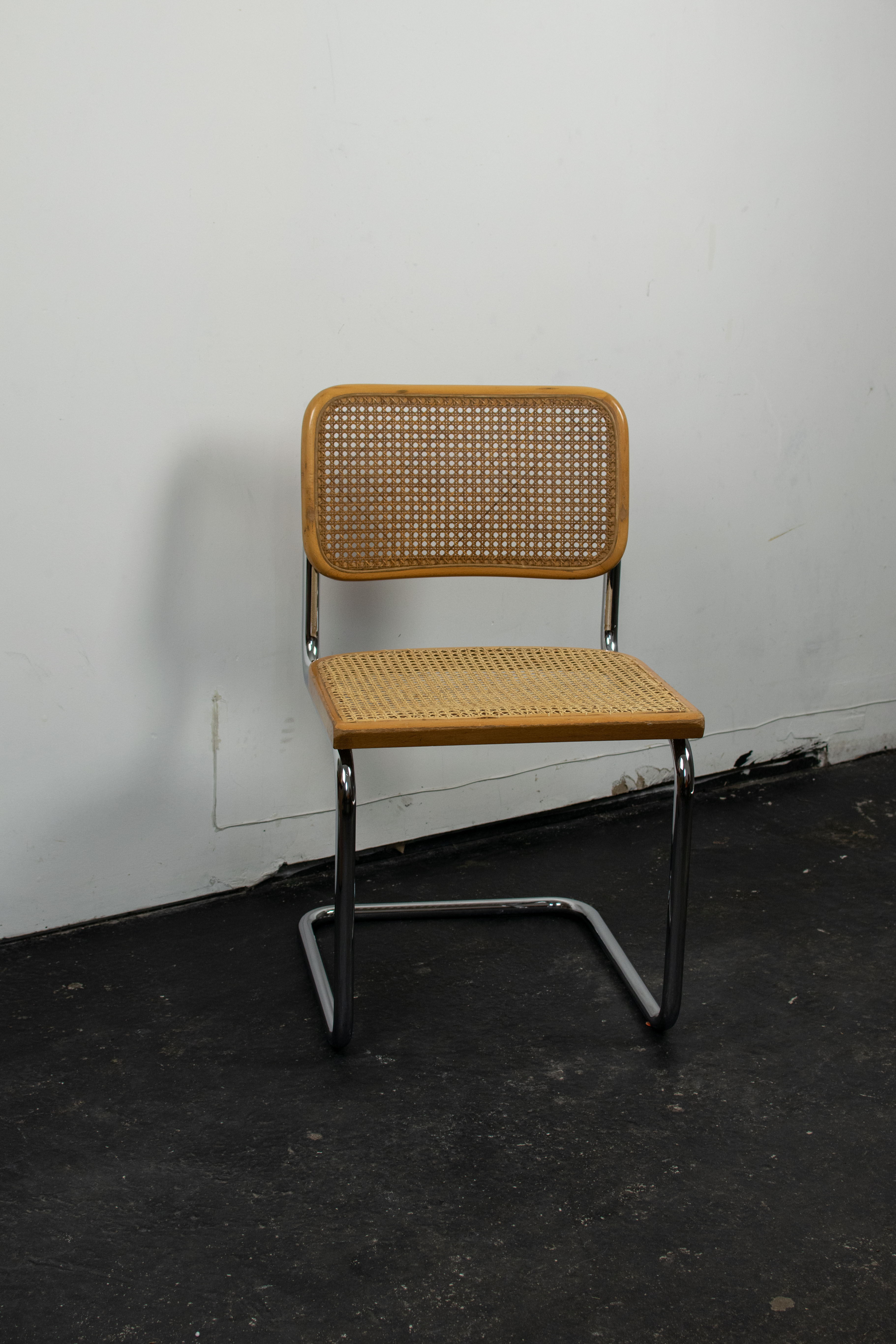 Cesca b32 chair by Marcel Breuer