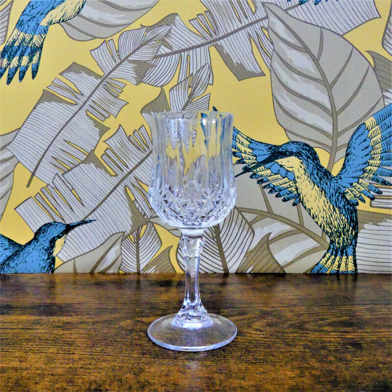 Five diamond-cut crystal liquor glasses