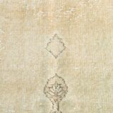 Tapis Anatolien Vintage Fait Main en Laine, Tons Vert Pâle, Beige, Ivoire