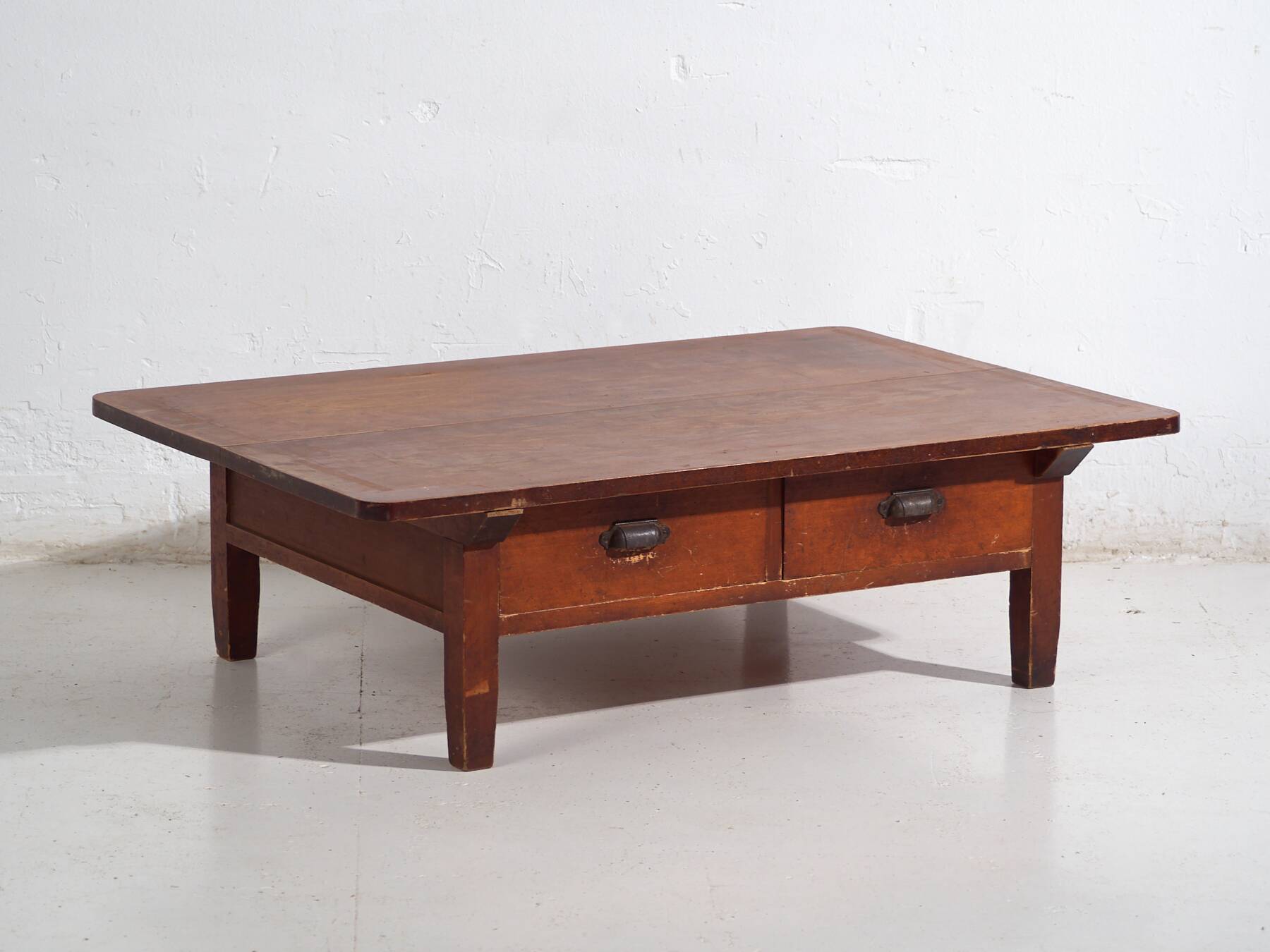 Table basse japonaise ancienne avec tiroirs – période Showa – vers 1930-1950