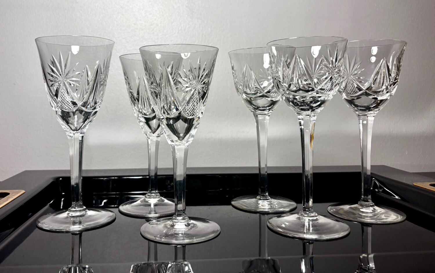 6 Crystal glasses probable production Saint Louis gold VSL
