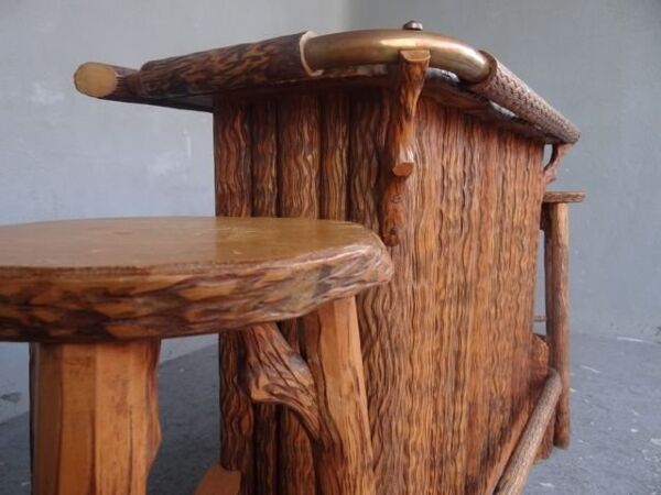 Bar style bois brut chalet montagnard 1970