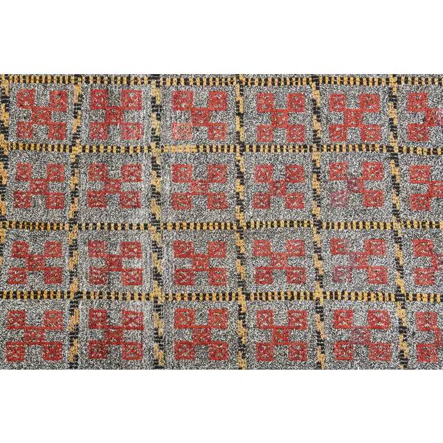 Tapis couloir vintage turc Oushak fait main en laine et coton gris 169x248 cm des années 1970