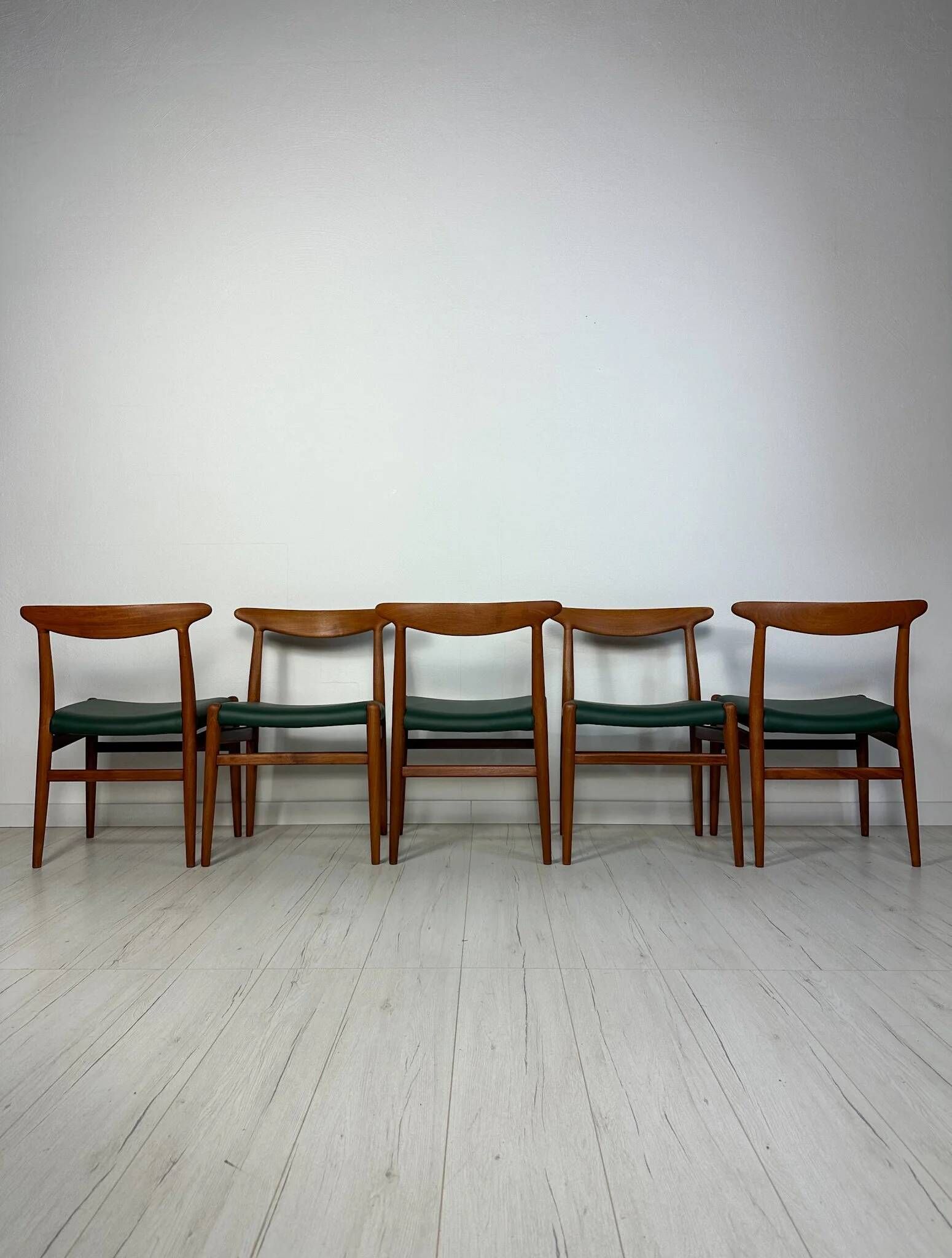 1950s set of 5 vintage Danish teak dining chairs W2 by Hans J. Wegner for CM Madsen