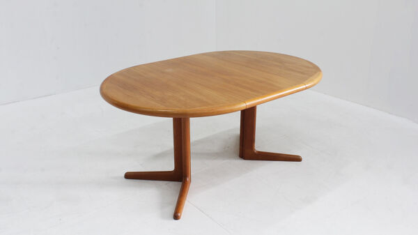 Table à manger ronde extensible en teck danoise vintage des années 1960