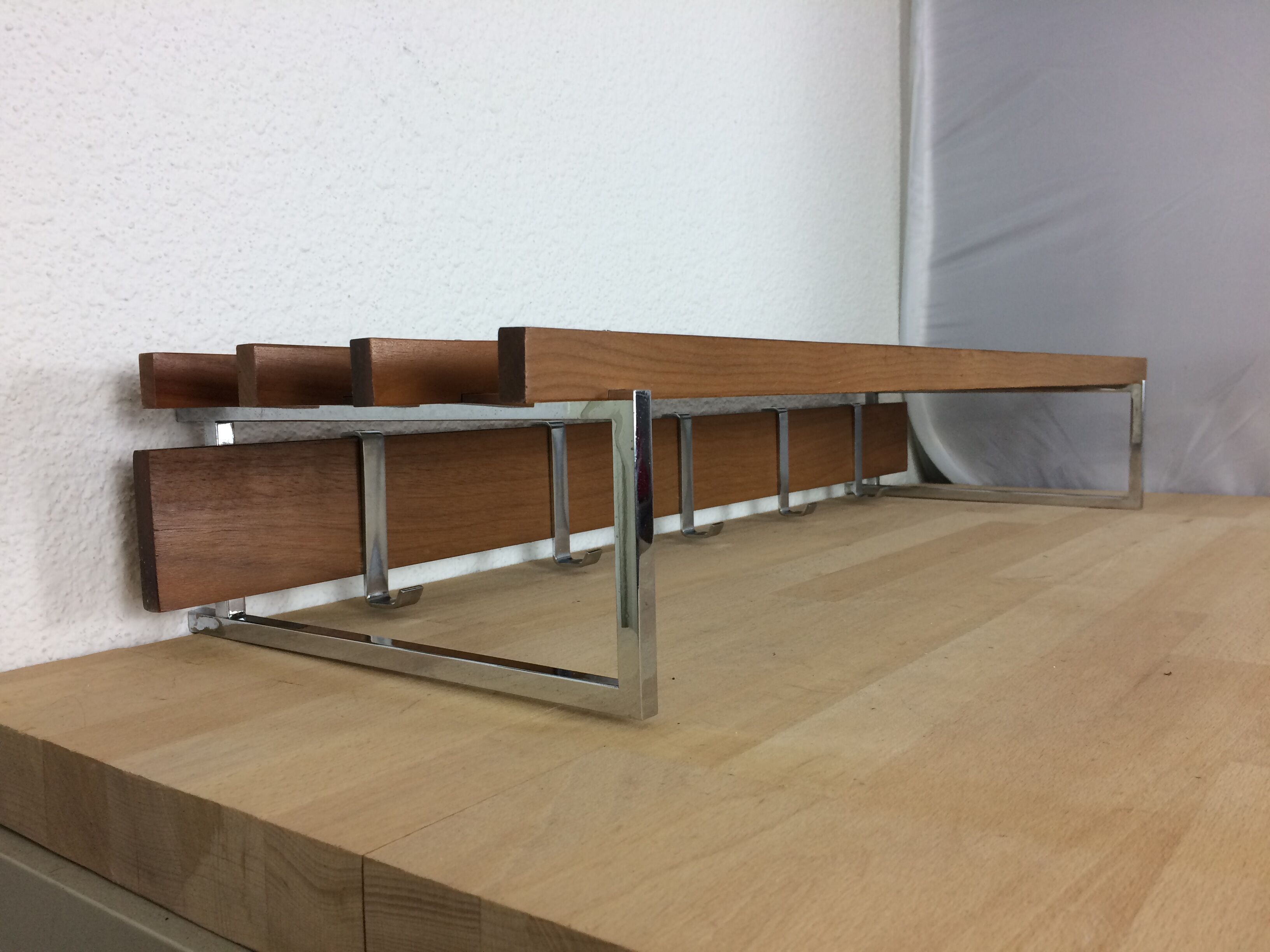 Modernist 5-hooked wall coat holder