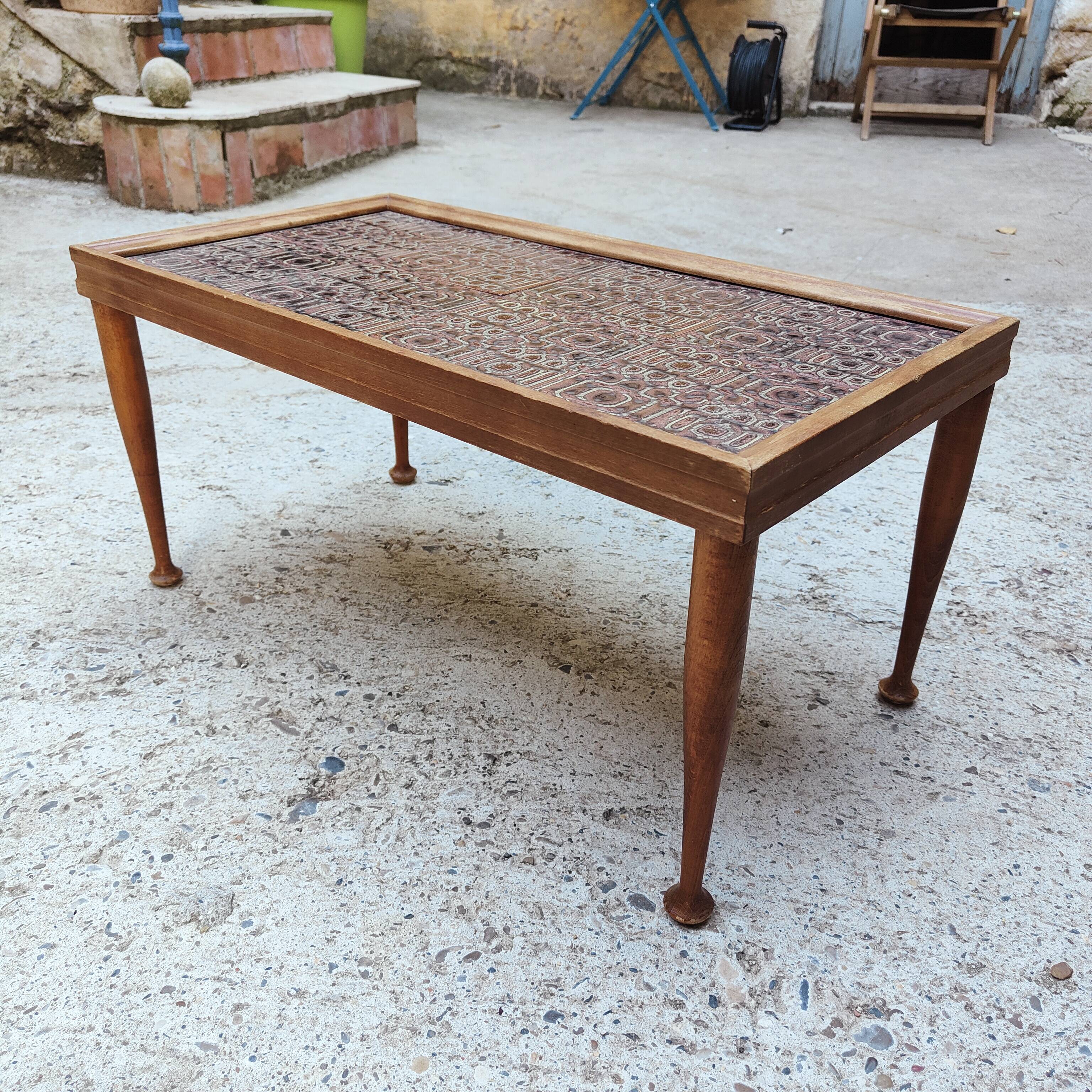Wooden and ceramic coffee table