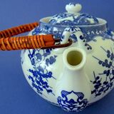 Japanese blue-white porcelain teapot