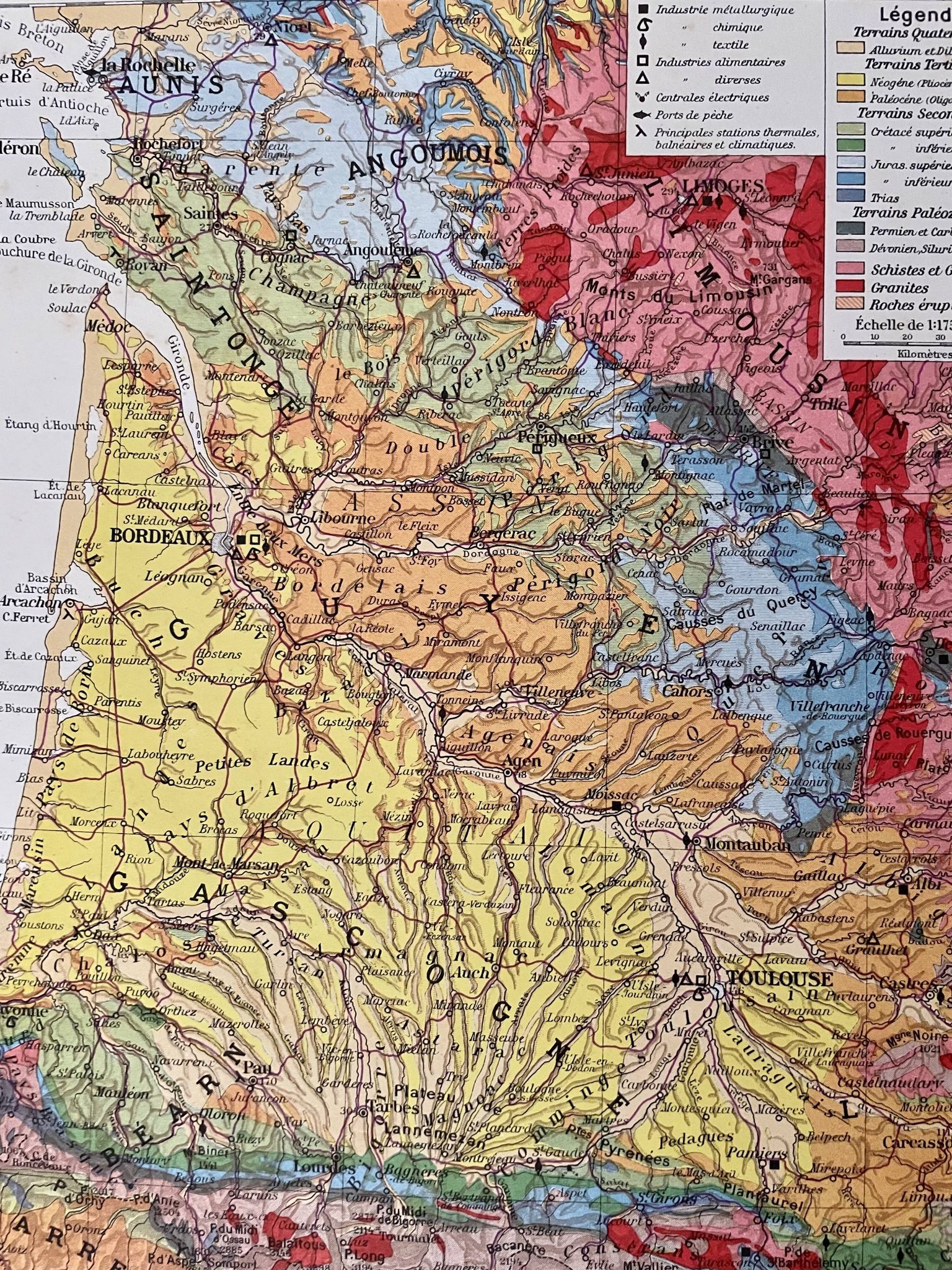 Old map of the Nouvelle-Aquitaine and Pyrenees region from 1945