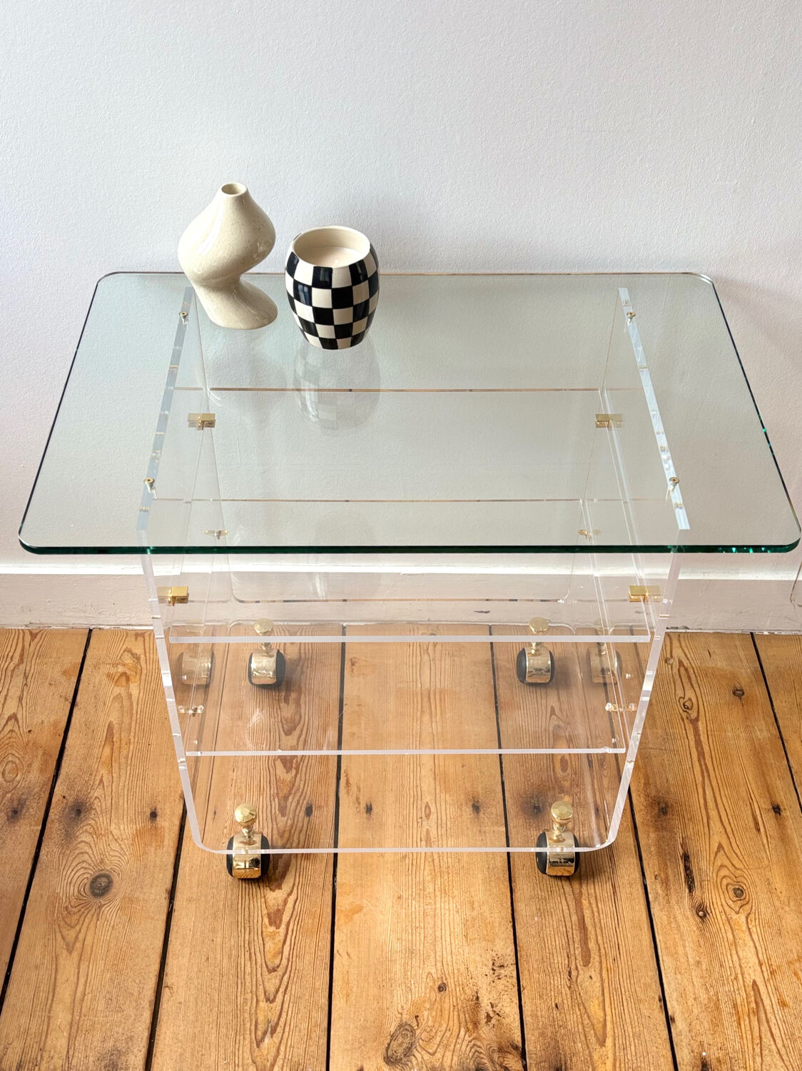 Side table / David Lange trolley