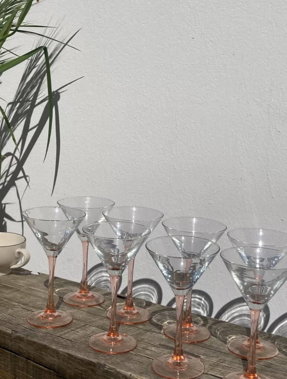 12 pink cocktail glasses Luminarc cuts